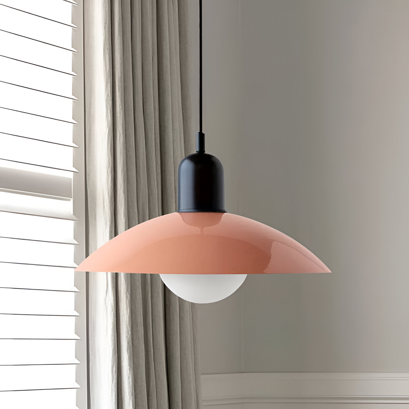 Axel – Retro-Farb-Kronleuchter mit kreativem Design