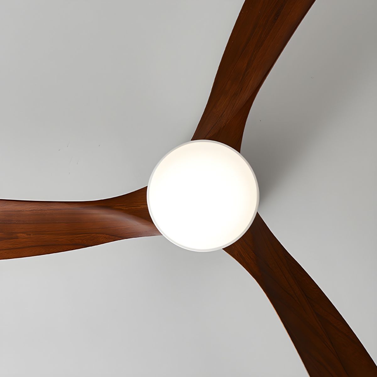 Silja – Nordische Deckenventilator-Lampe