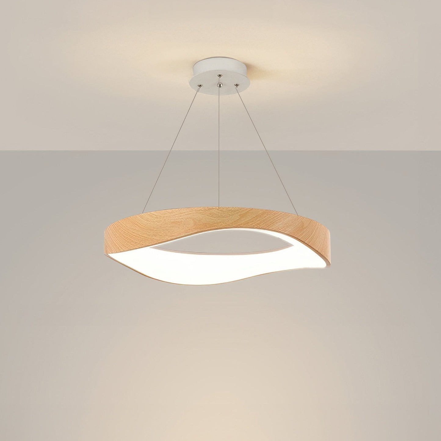 Alvara – Skandinavian Wood-Look Chandelier