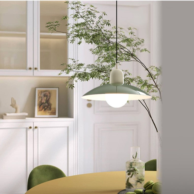 Axel – Retro-Farb-Kronleuchter mit kreativem Design