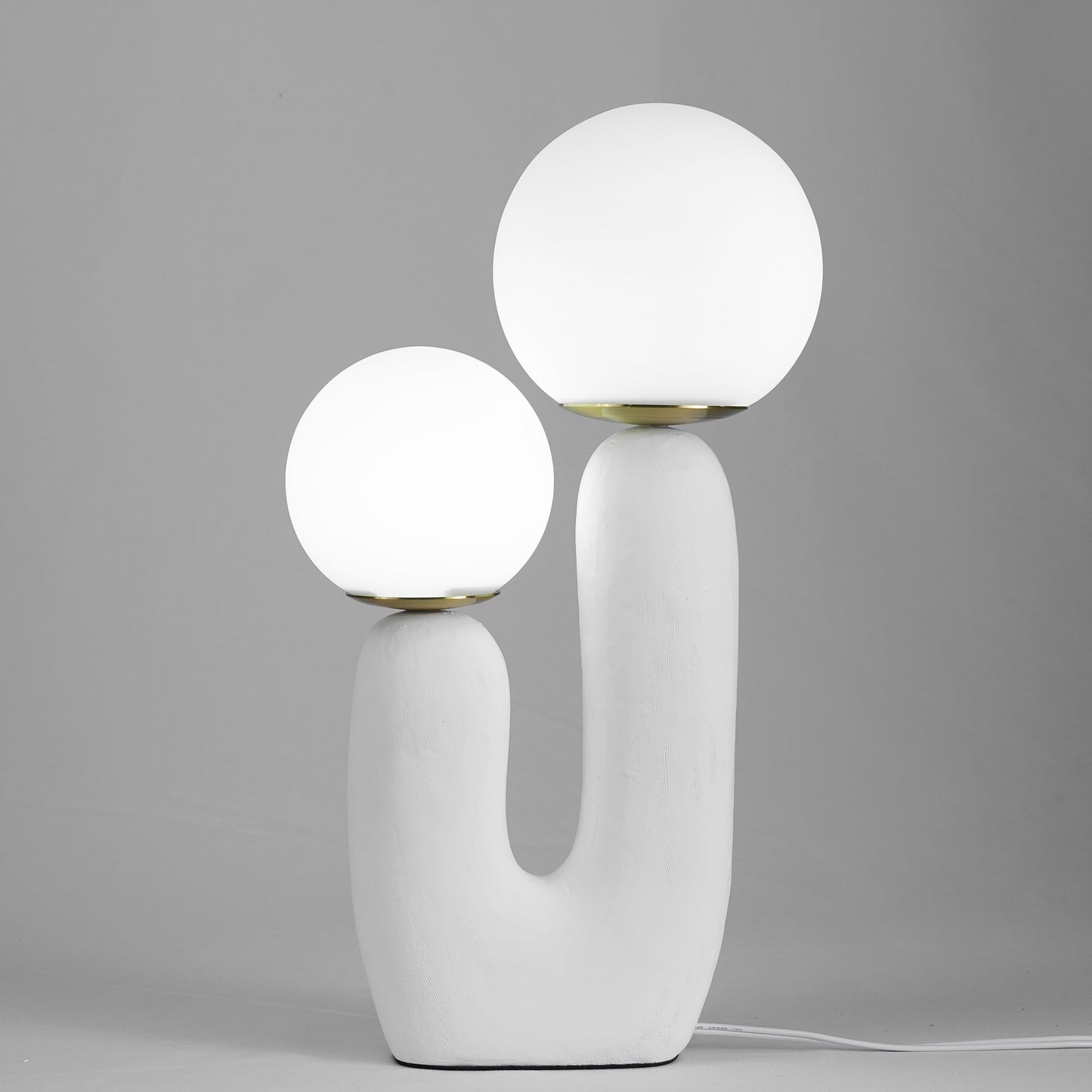 Pirena – Skandinavische Tischlampe für Kinder- und Schlafzimmer