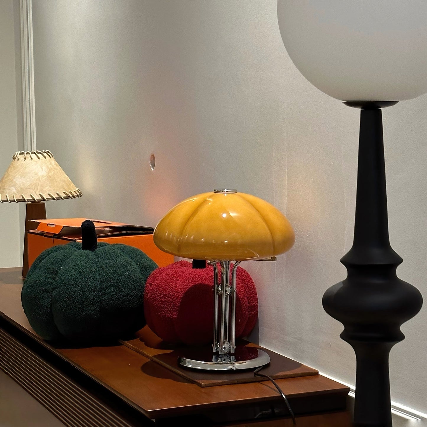 Jenny – Quadrifoglio Tischlampe im Bauhaus-Stil