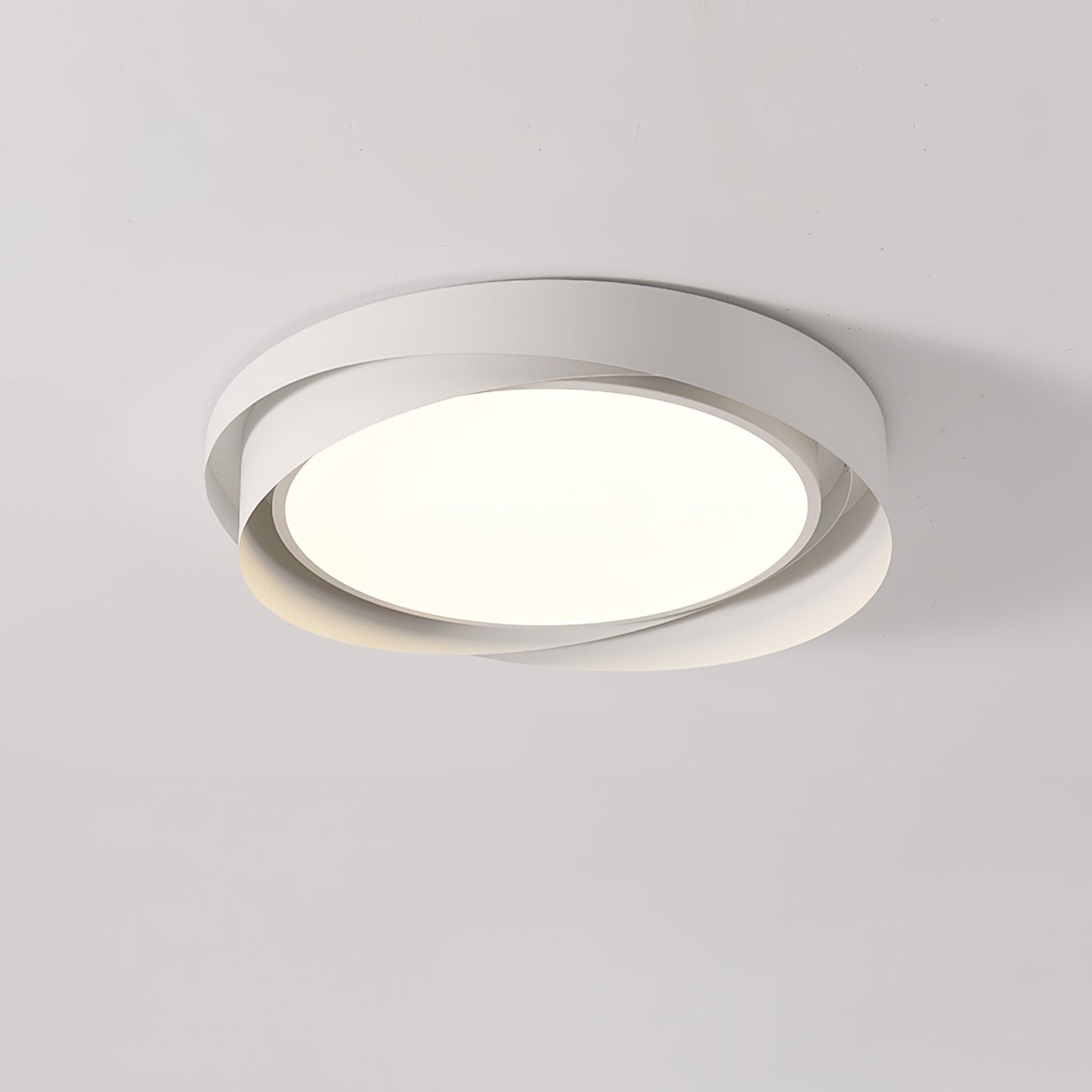QuinnLicht – Stilvolle Designer-Deckenleuchte mit sanftem Ambiente