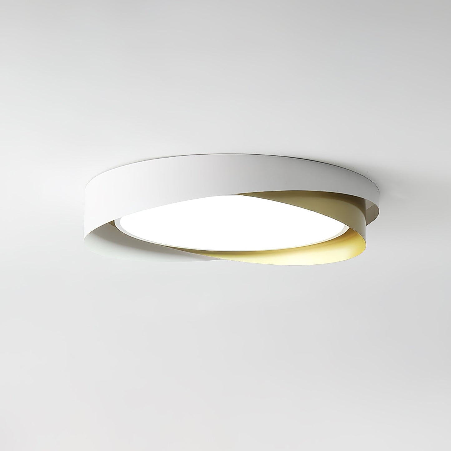 QuinnLicht – Stilvolle Designer-Deckenleuchte mit sanftem Ambiente