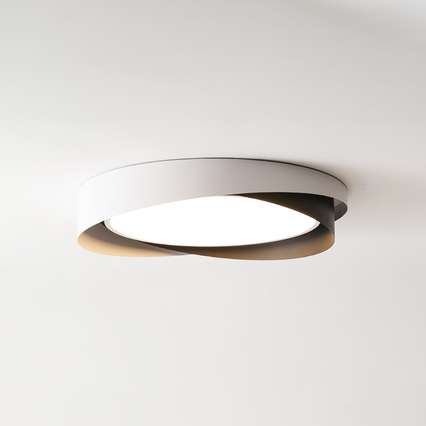 QuinnLicht – Stilvolle Designer-Deckenleuchte mit sanftem Ambiente