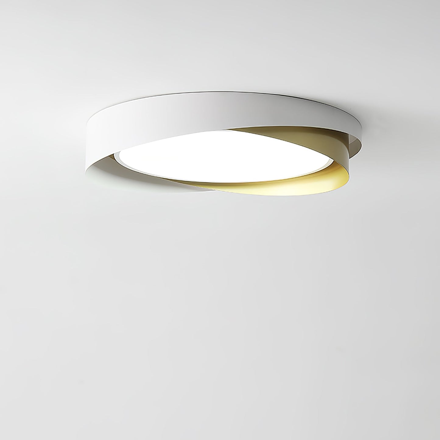 QuinnLicht – Stilvolle Designer-Deckenleuchte mit sanftem Ambiente