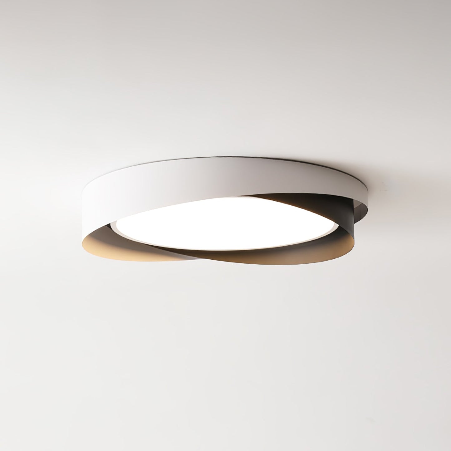 QuinnLicht – Stilvolle Designer-Deckenleuchte mit sanftem Ambiente
