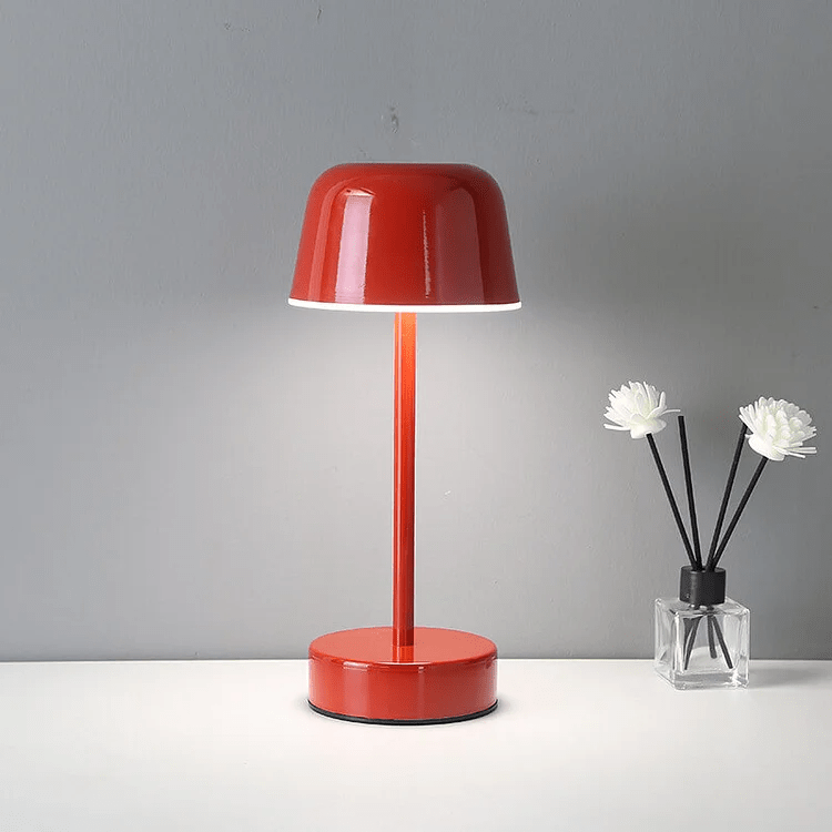 PrismaGlanz – Farbwechselnde LED-Lampe mit pulsierendem Lichtspiel
