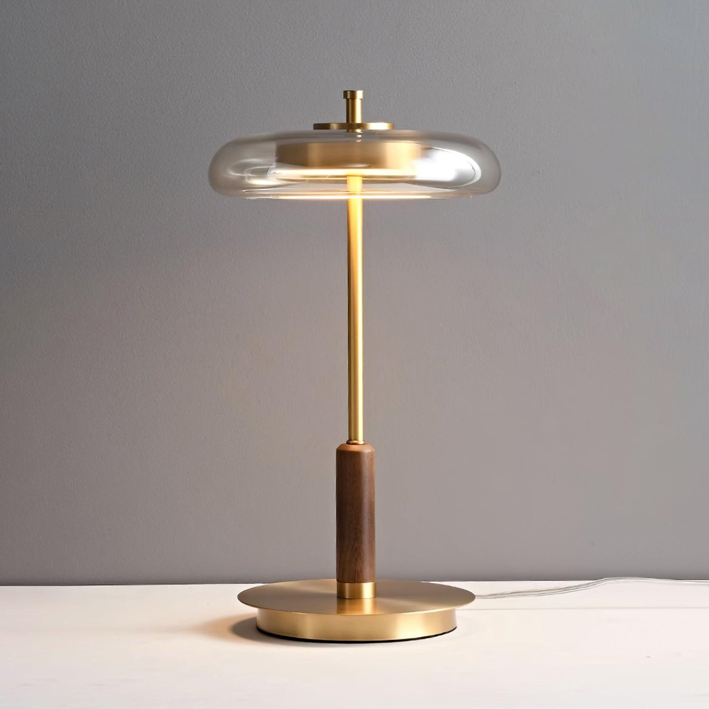 Redondo – Stilvolle LED-Tischlampe aus Metall und Glas