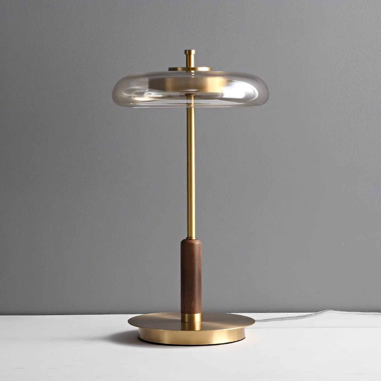 Redondo – Stilvolle LED-Tischlampe aus Metall und Glas