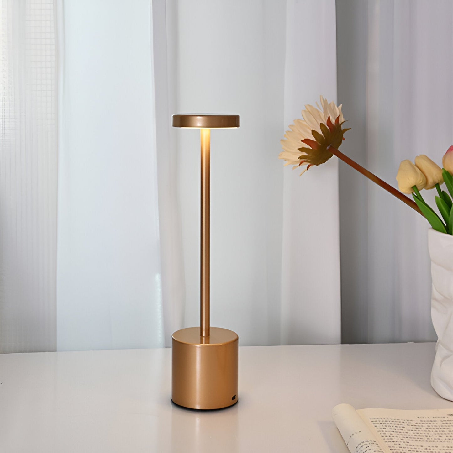 Velumo – LED-Lampe im Retro-Look mit kabellosem Ladegerät
