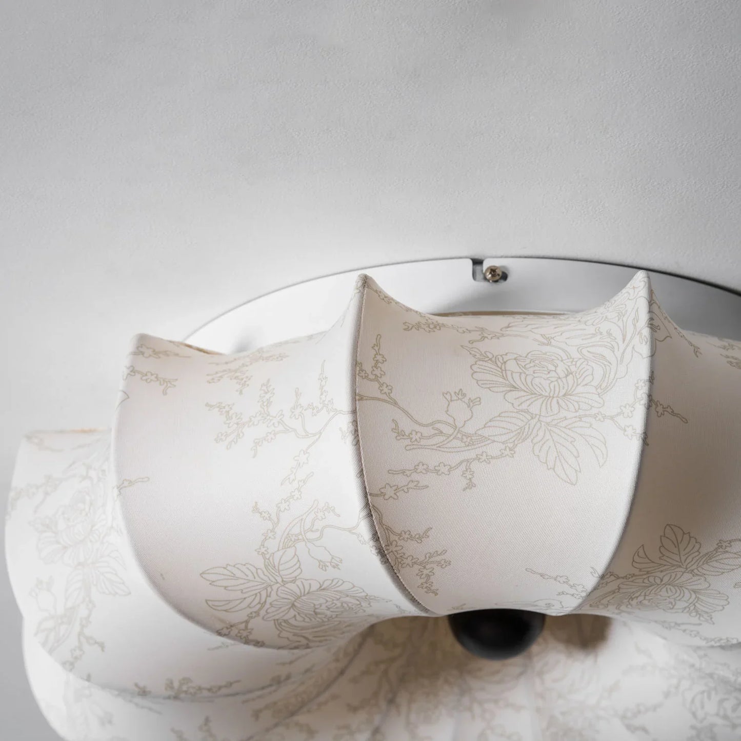 Nicole – Französische Retro-Deckenlampe mit Stoffschirm