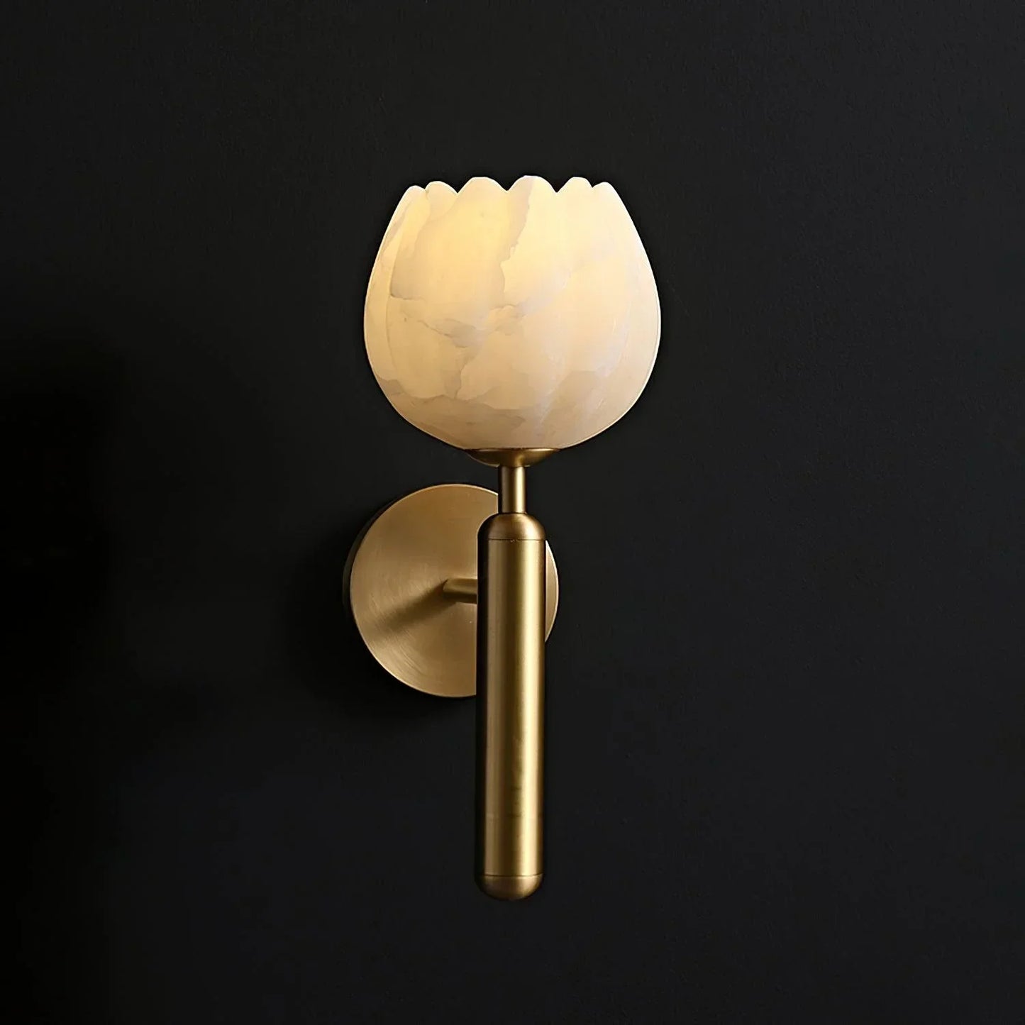 Aurora – Kupfer-Marmor Wandlampe