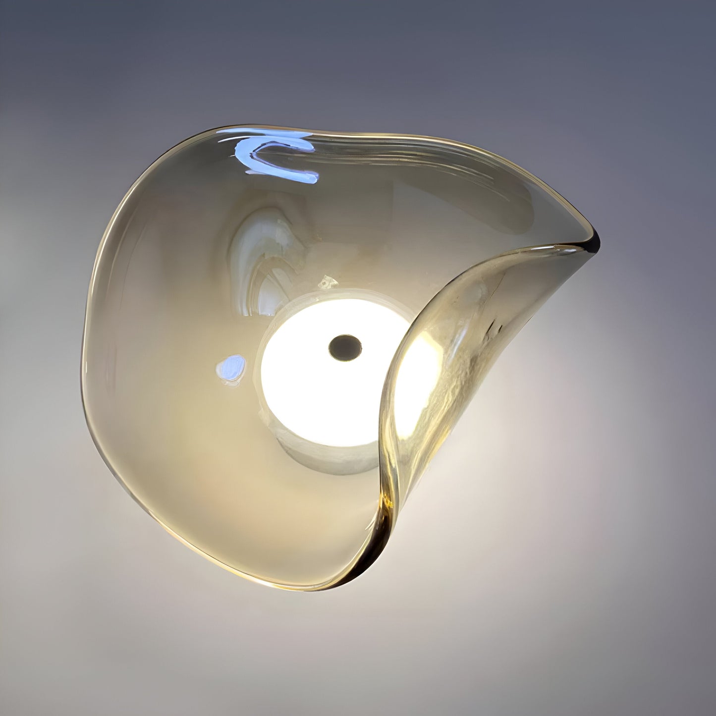Yuki – Elegante kleine Wandlampe