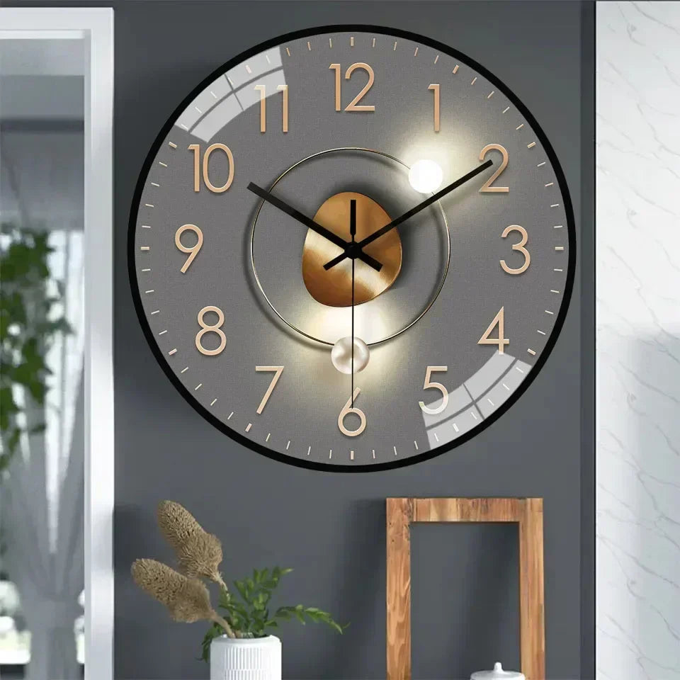 Rhea – Geräuschlose Wanduhr