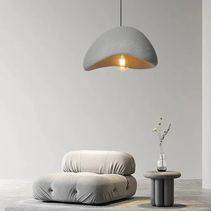 ZenForm – Minimalistische Hängelampe im zeitlosen Wabi-Sabi Design