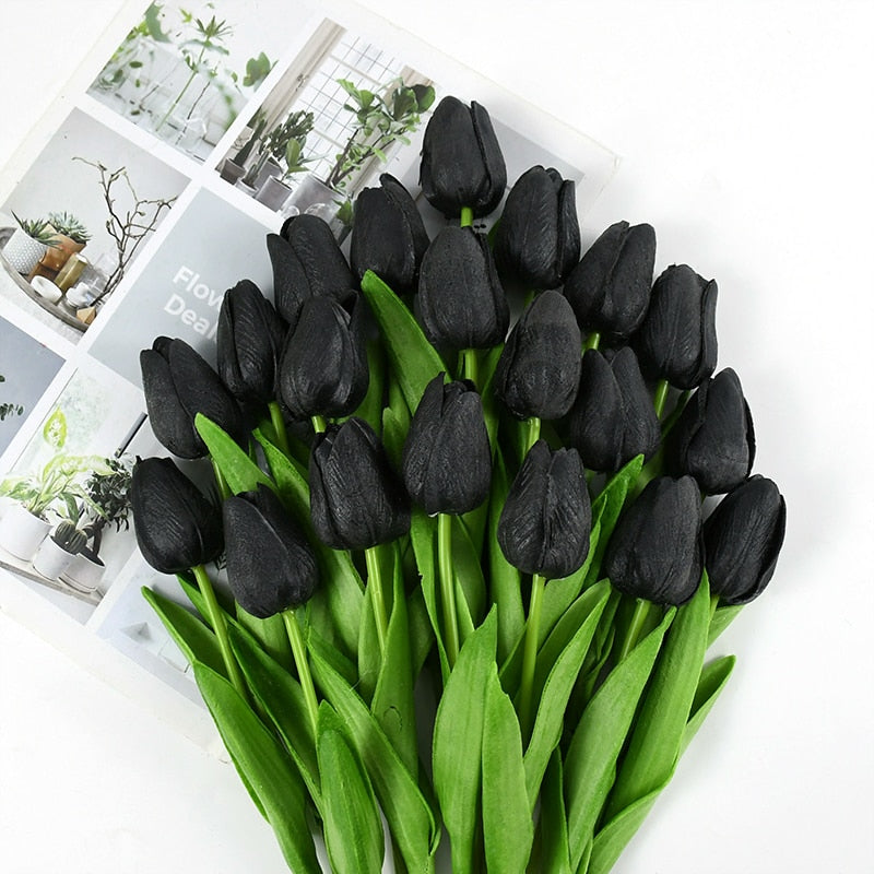 Künstliche Tulpensträuße in realistischer Optik