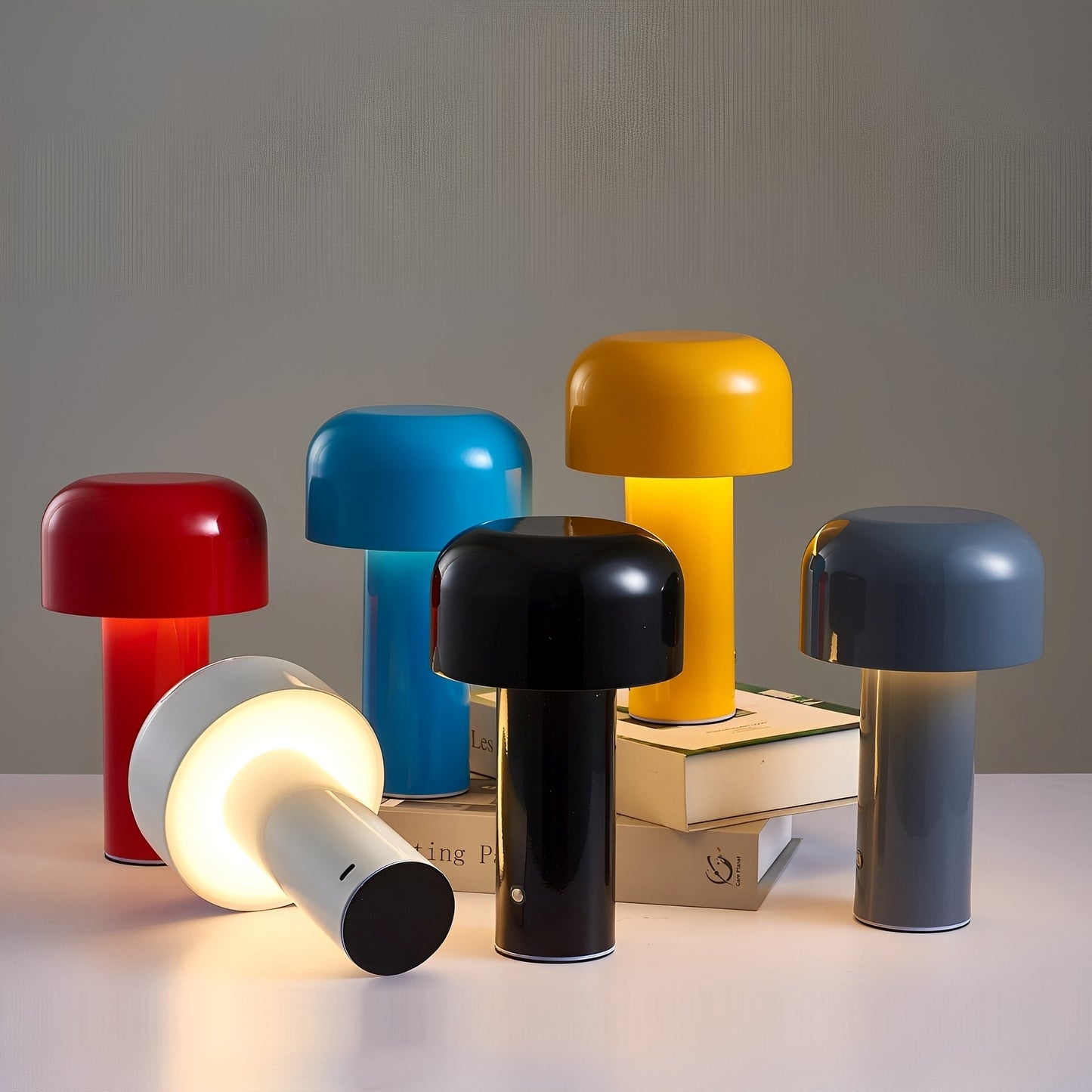 Mira – Metall-Pilzlampe mit Berührungssteuerung & USB-Ladung
