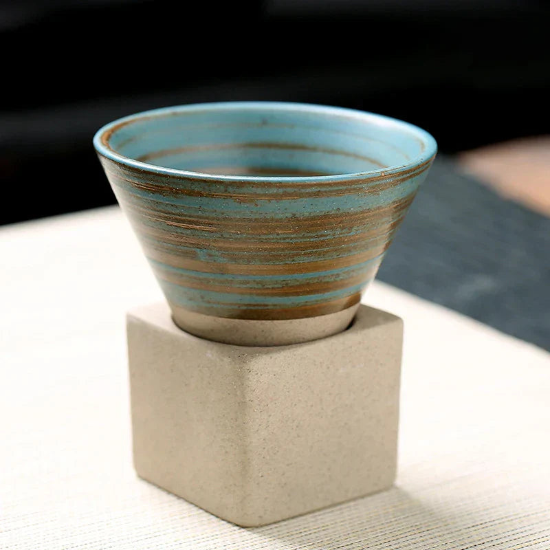 Yumi – Retro-Teetasse aus japanischer Grobkeramik
