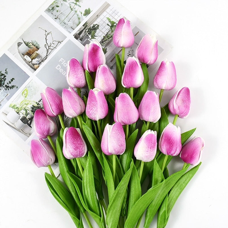 Künstliche Tulpensträuße in realistischer Optik