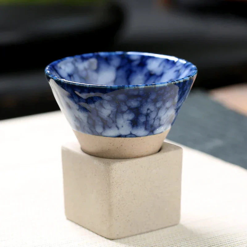Yumi – Retro-Teetasse aus japanischer Grobkeramik