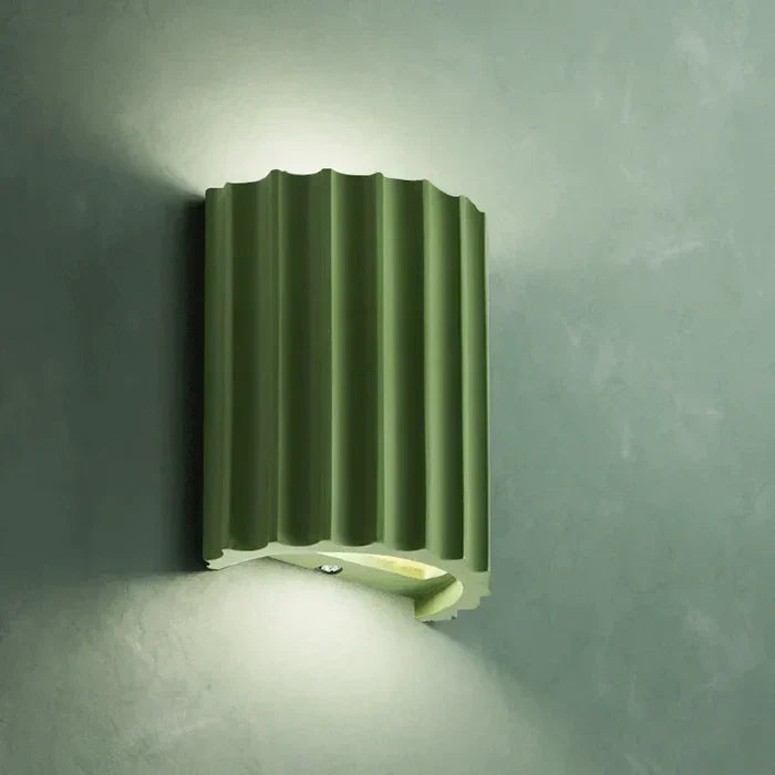 Theo – Nordic Style Resin Wandleuchte