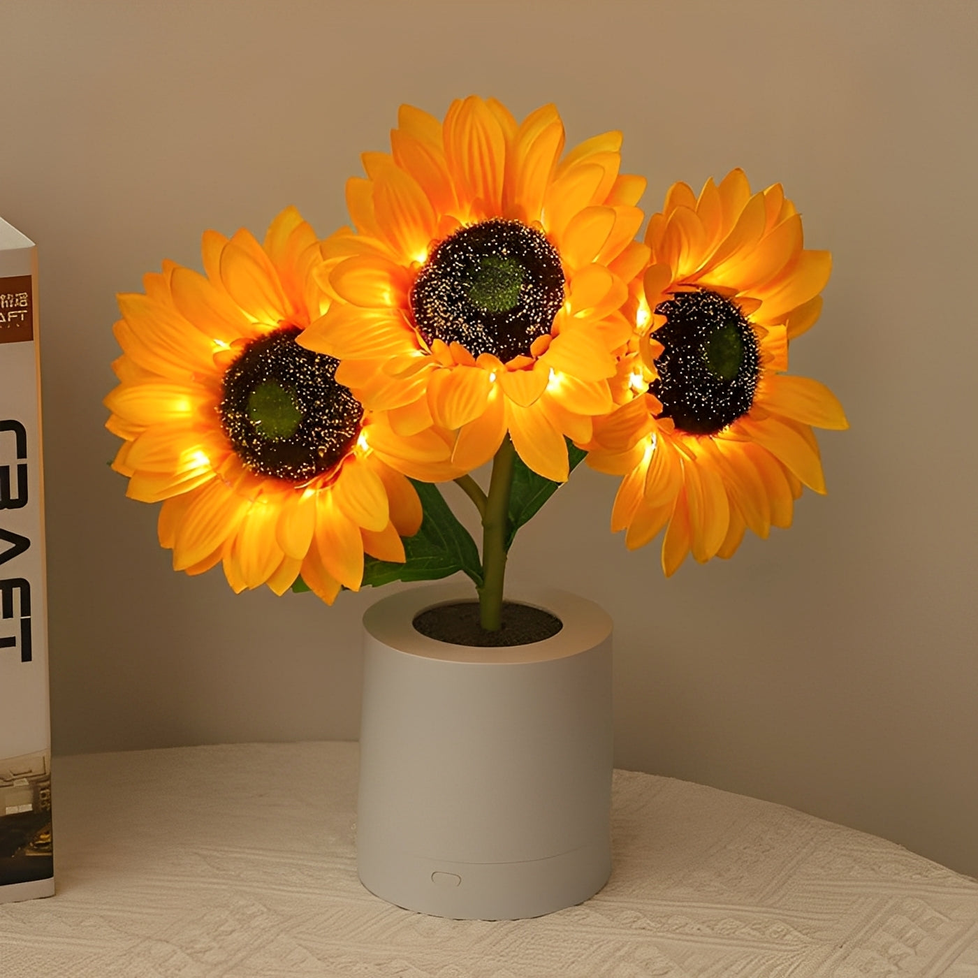 Solina – Wiederaufladbare Sonnenblumen LED-Lampe für die Nacht