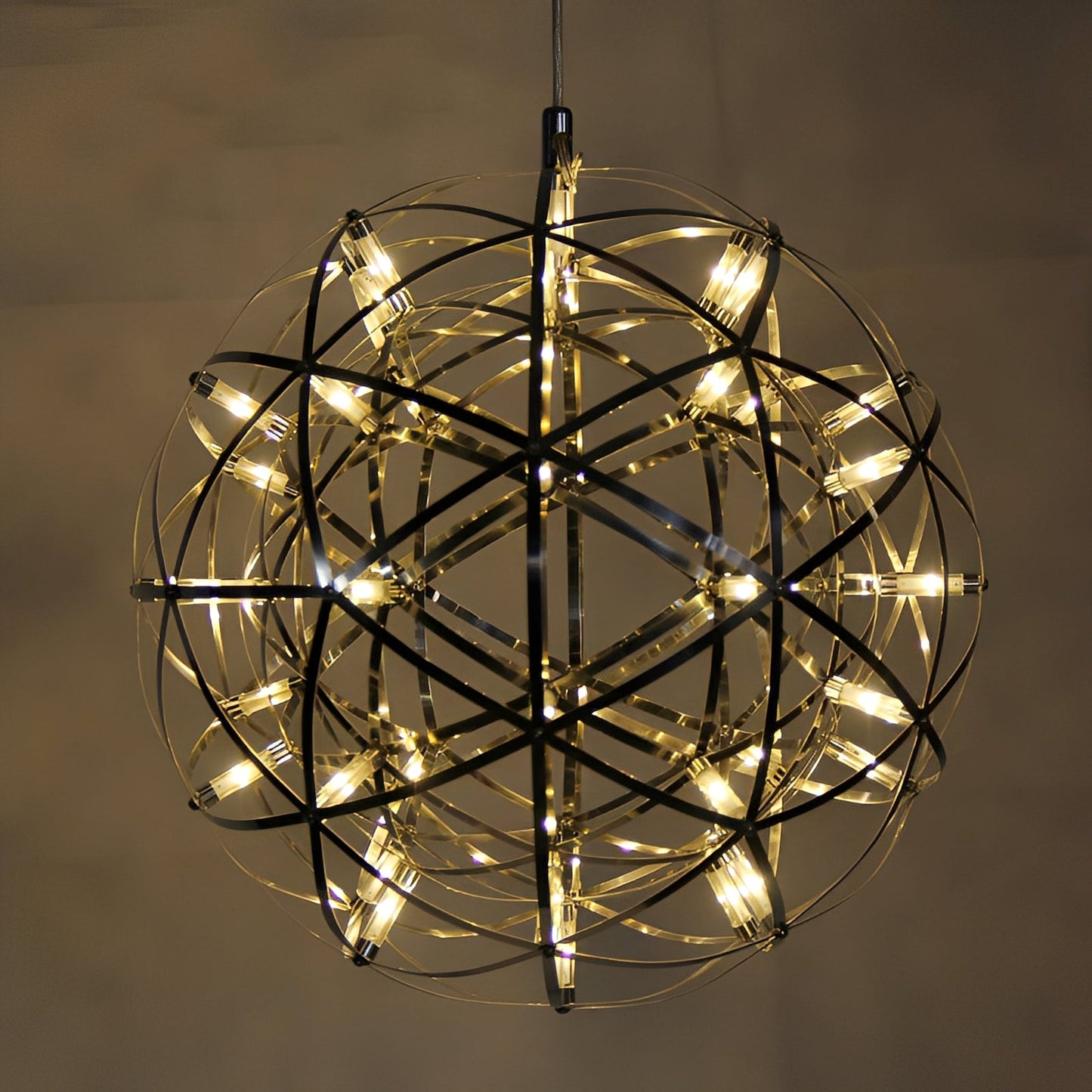 Cassian – Kreativer LED-Kugel-Leuchter