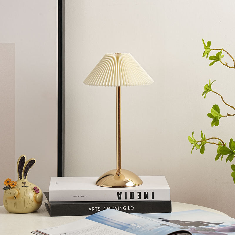 Cleah – Klappbare Nachttischlampe mit Ladestation