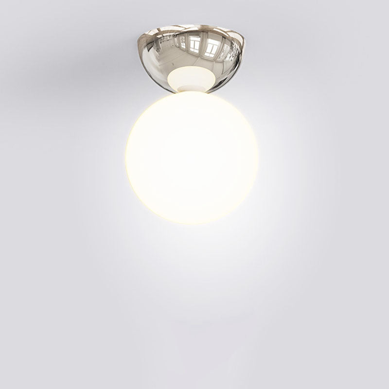 Claudine – Skandinavische Deckenlampe aus Eisen mit Kugelform