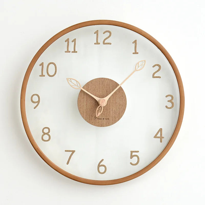 Claria – Klare Designer-Wanduhr