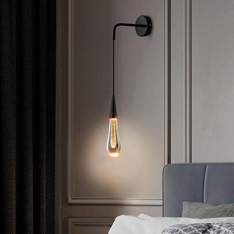 Norie – LED-Wandlampe mit Kristallen für edle Akzente