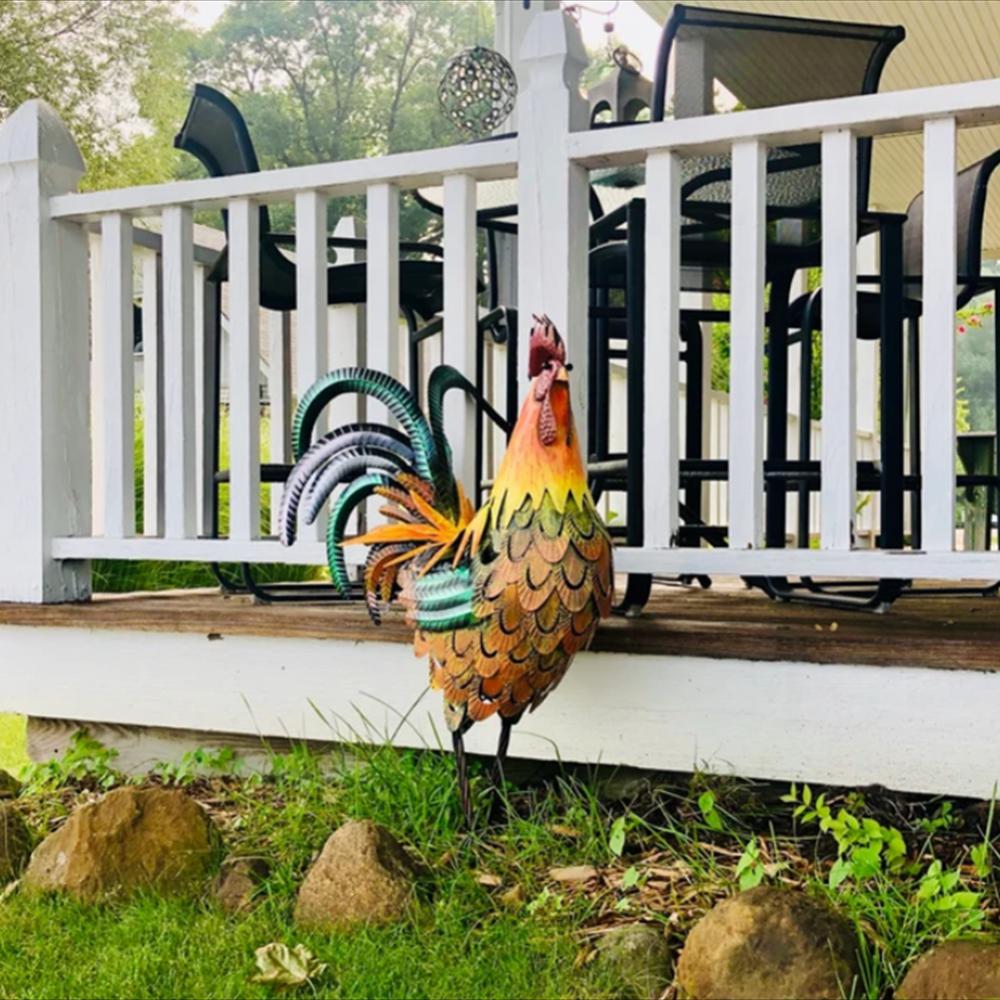 MetallHahn – Solar-Gartenfigur mit Licht für Outdoor-Charme