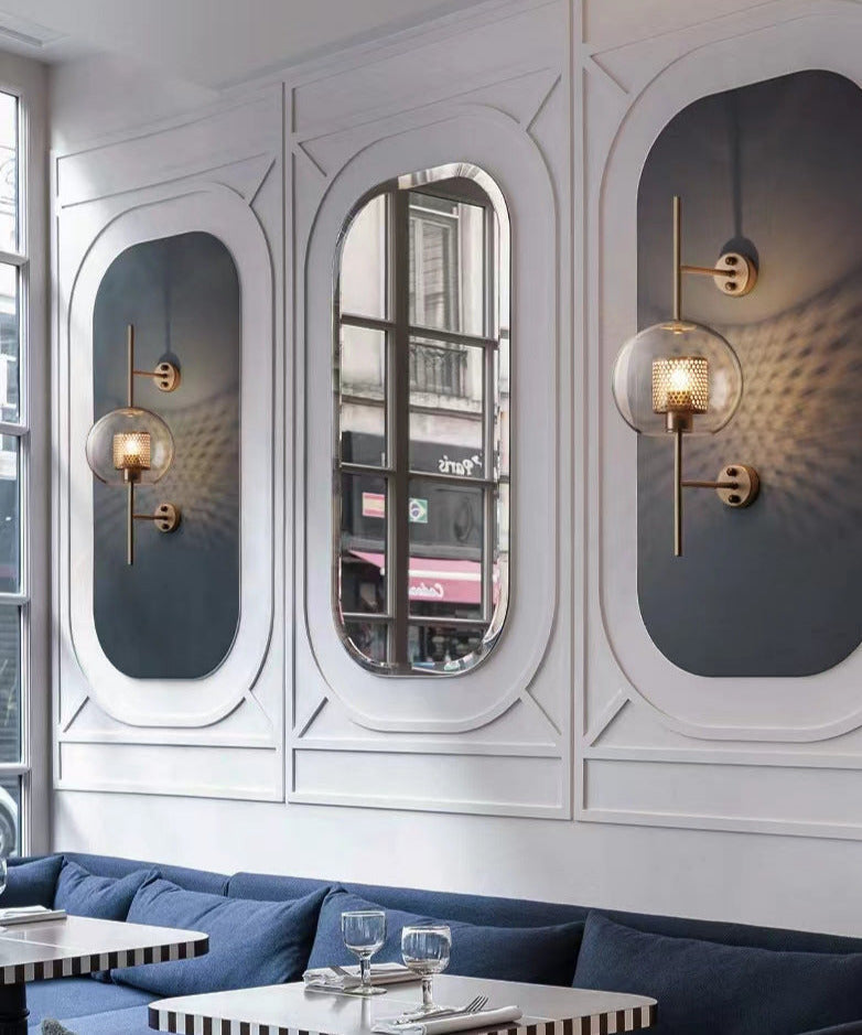Thatcher - Moderner Wandleuchter mit Wabenstruktur-Lichtdesign