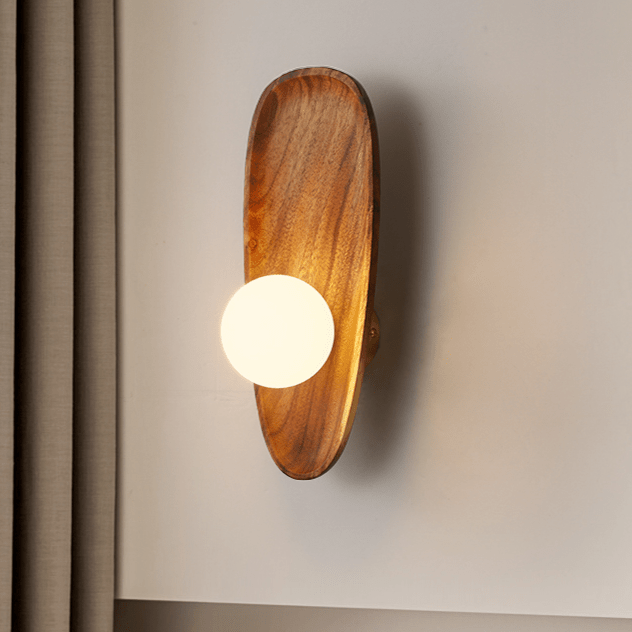 Alani – Wandlampe aus natürlichem Holz