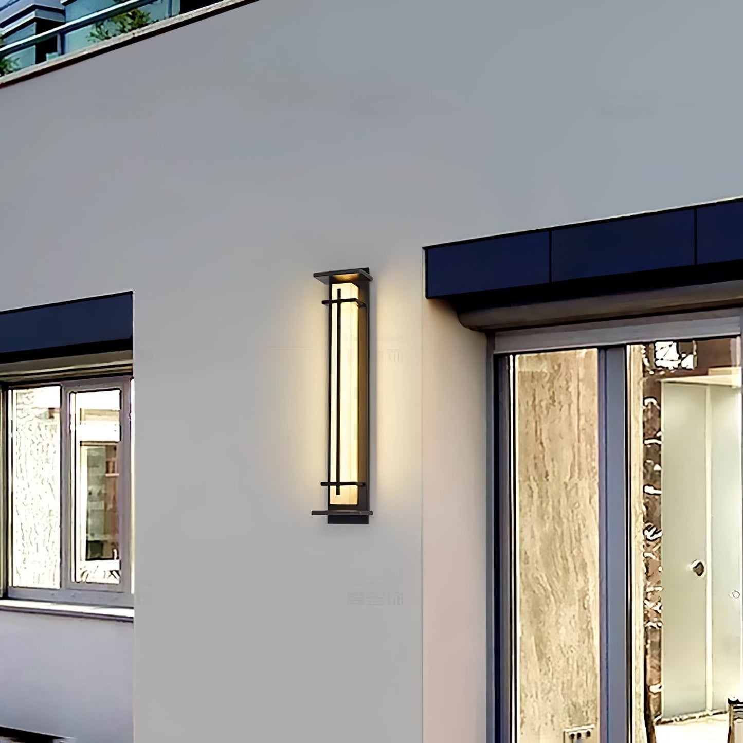 Caro – Robuste Außenwandleuchte mit LED-Streifen