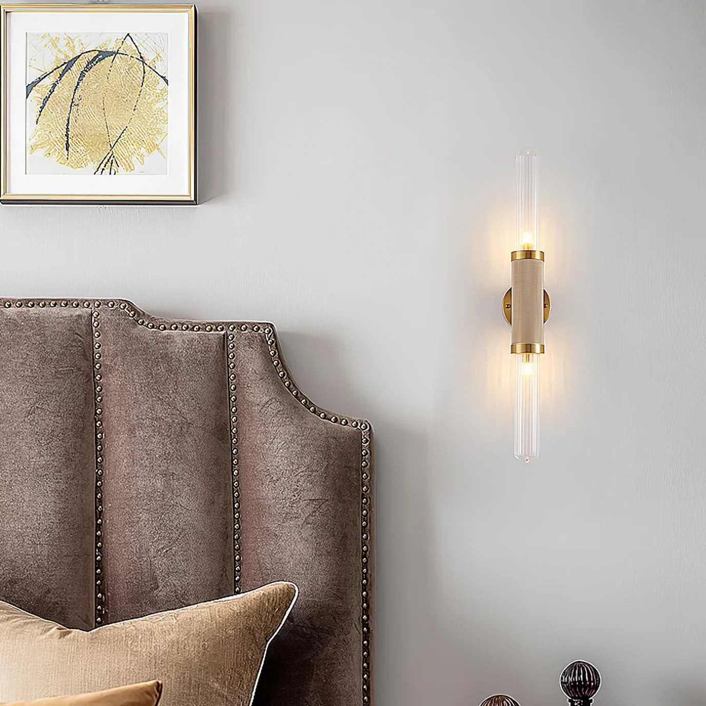Eira – Moderne Wandlampe mit Glastreifen im nordischen Stil