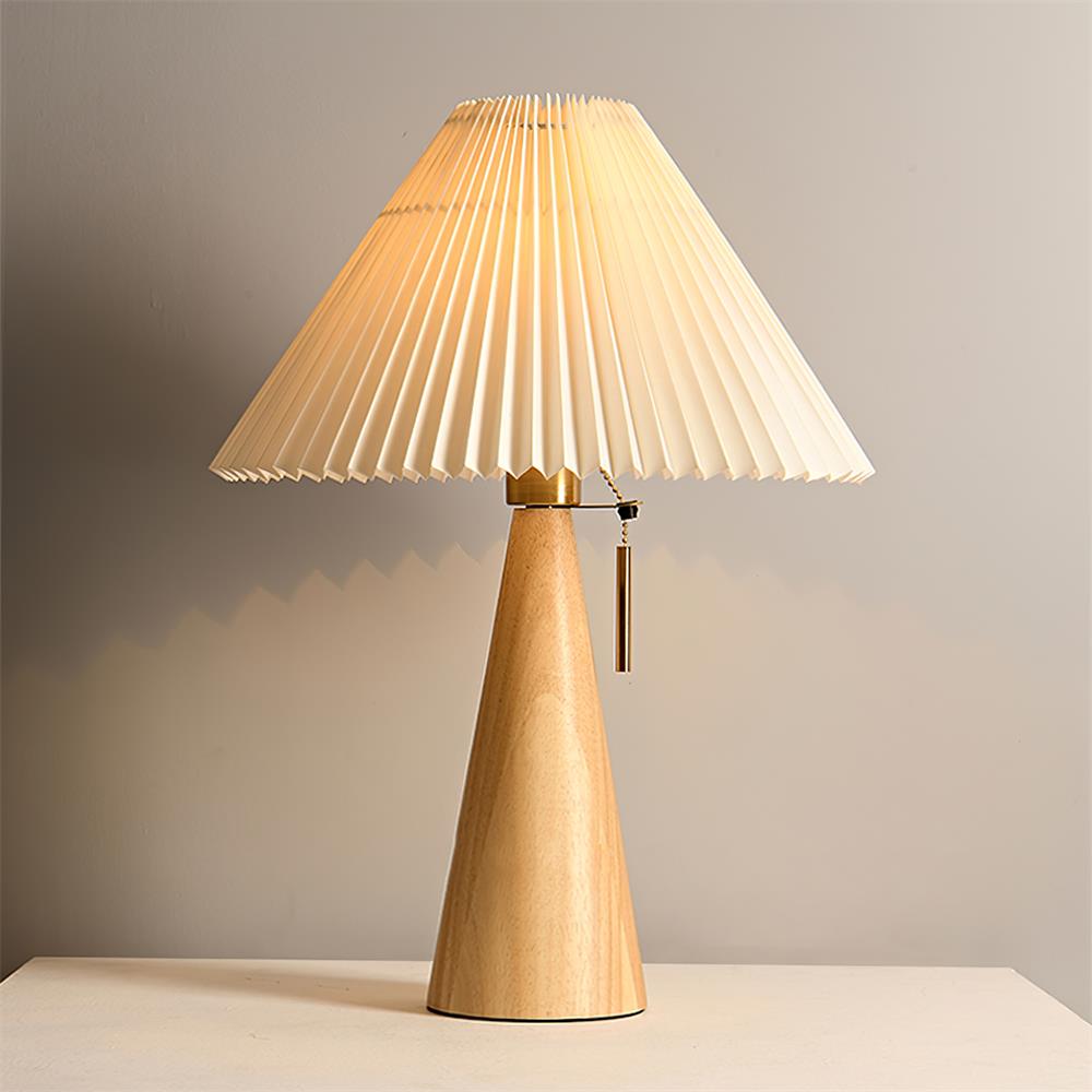 Rami – Tischlampe aus Walnussholz