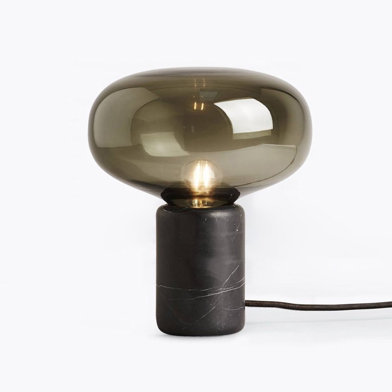 Lin – Tischleuchte aus Glas im Skandinavischen Design
