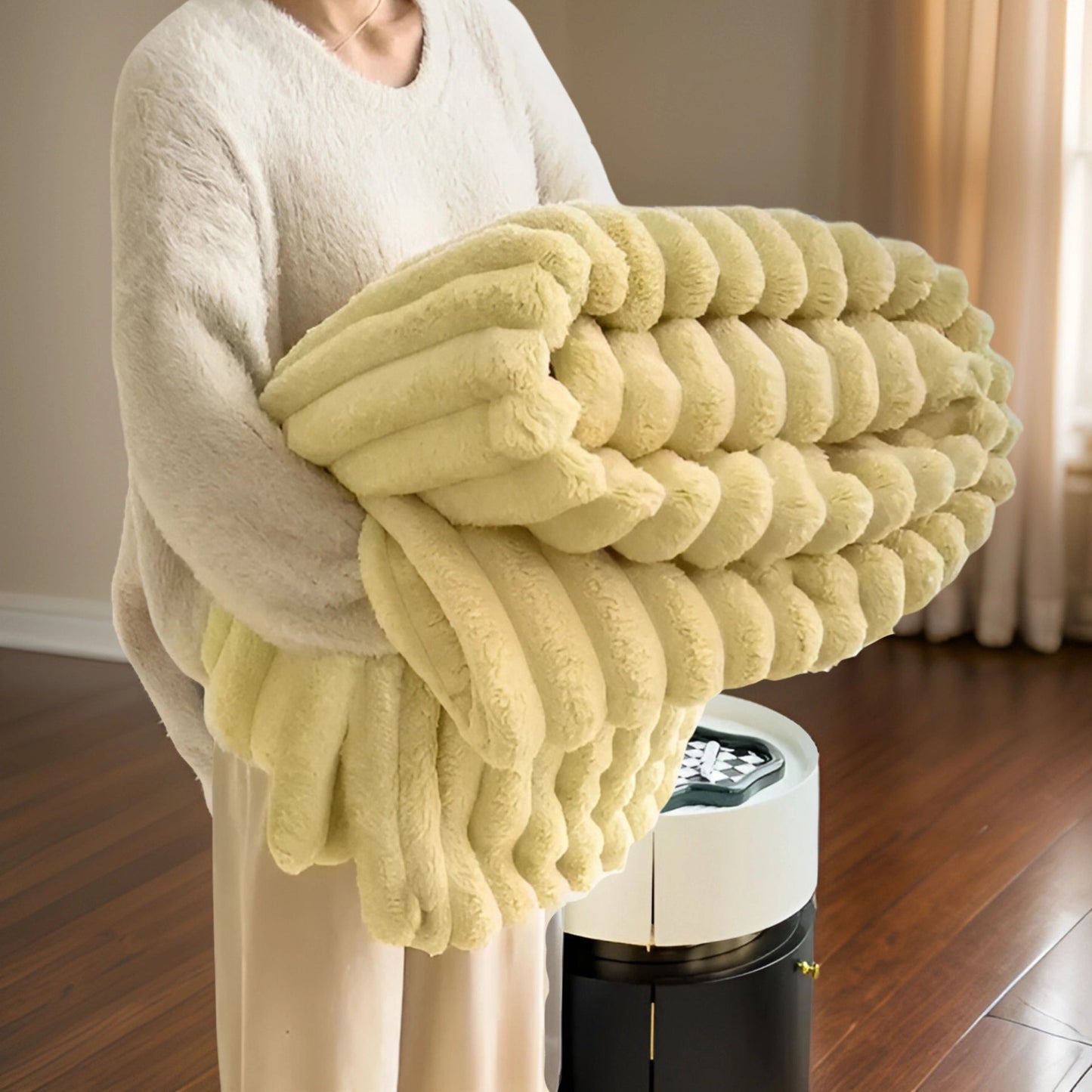 Nuvira – Weiche Luxusdecke mit Hasenfell-Feeling