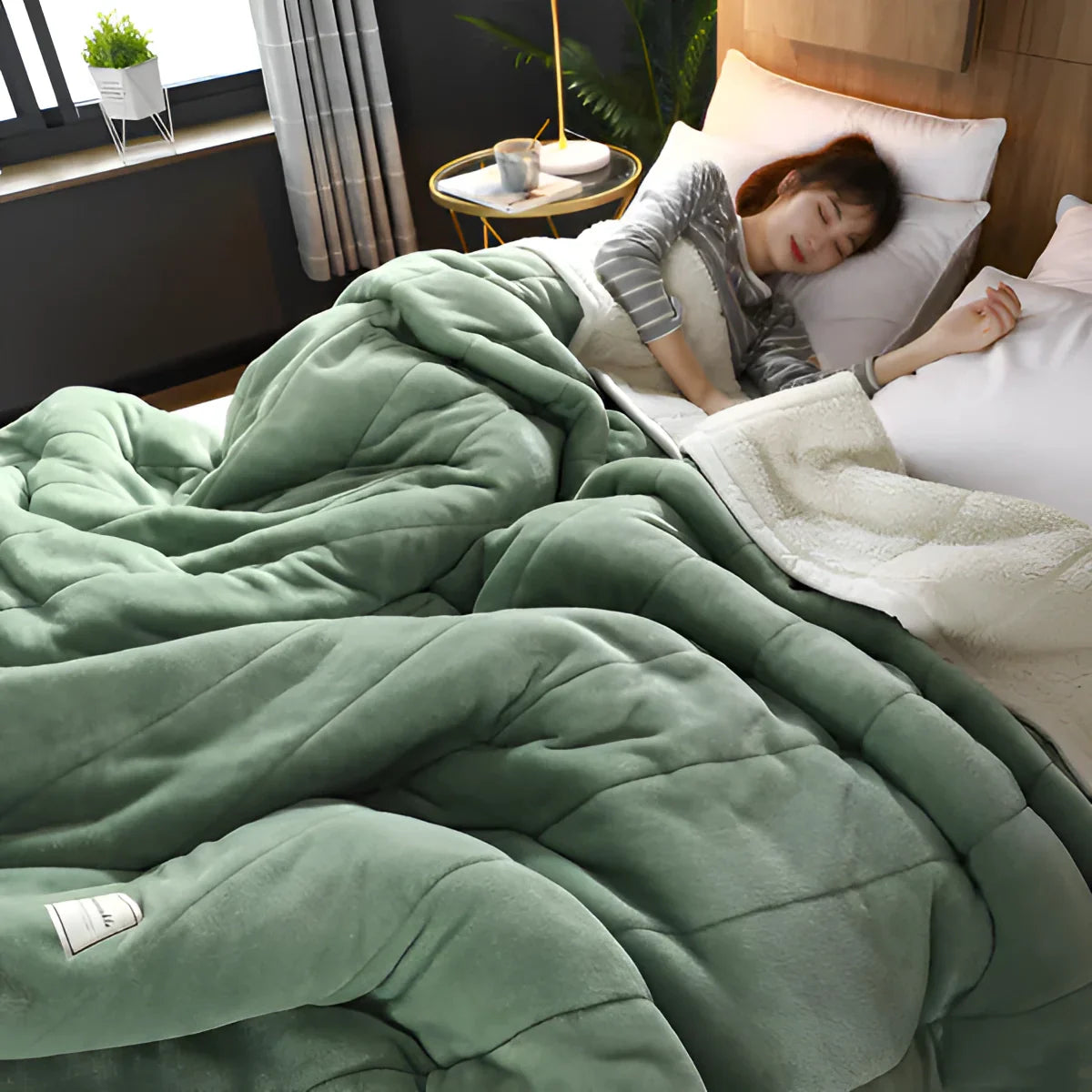 Velara – Weiche Coral-Fleece-Decke