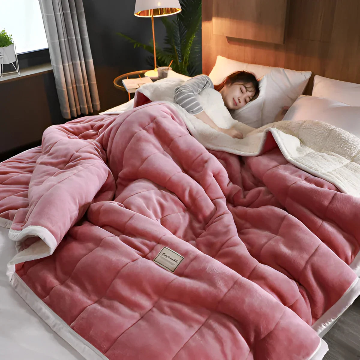 Velara – Weiche Coral-Fleece-Decke