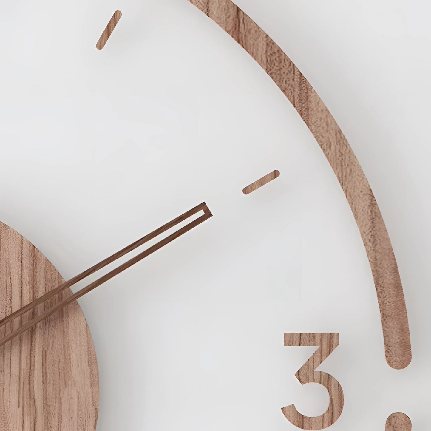 Maren – Nordische Holzwanduhr