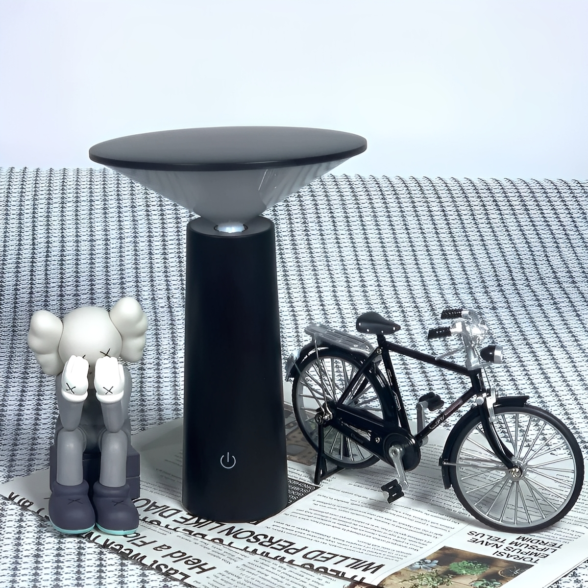 Nora – Drehbare LED-Tischlampe