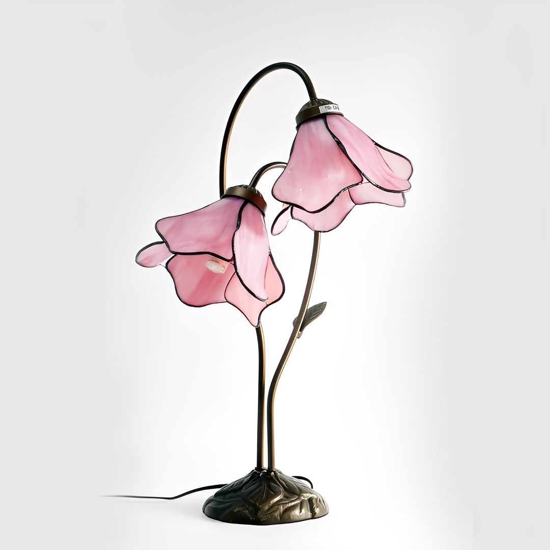 Mikayla – Zweiköpfige Lotus-Tischleuchte