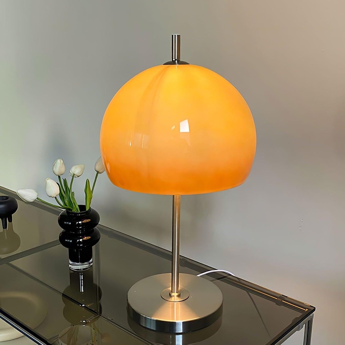MushHaus – Pilzförmige Bauhaus-Tischlampe im stilvollen Design
