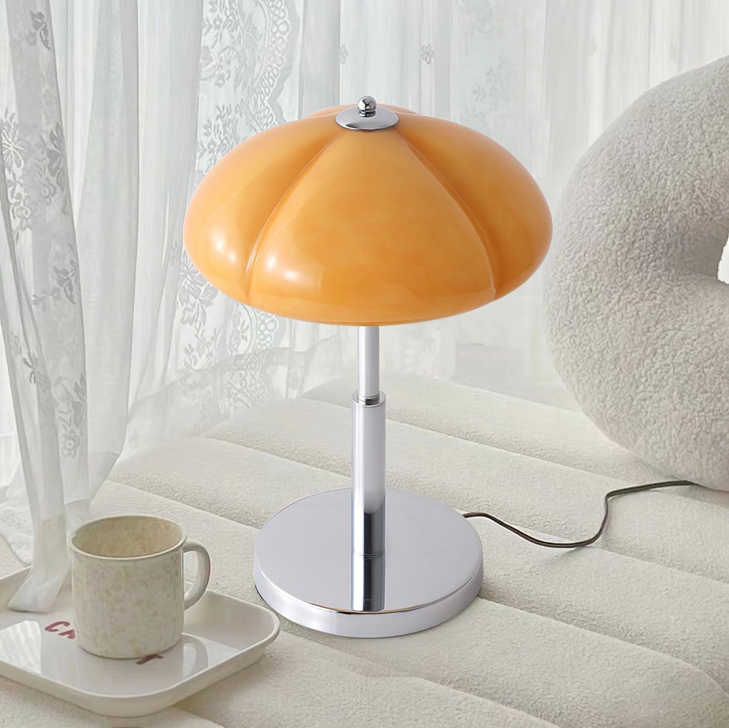 MushHaus – Pilzförmige Bauhaus-Tischlampe im stilvollen Design