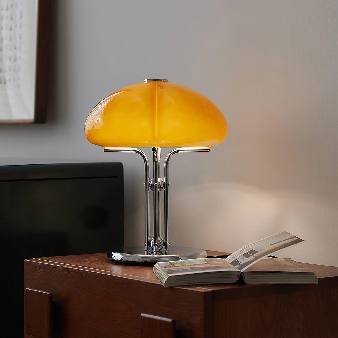 MushHaus – Pilzförmige Bauhaus-Tischlampe im stilvollen Design