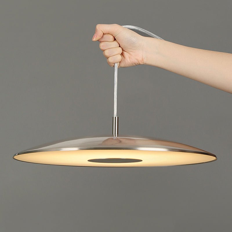 Inari – Deckenleuchte im minimalistischen Bauhaus-Design