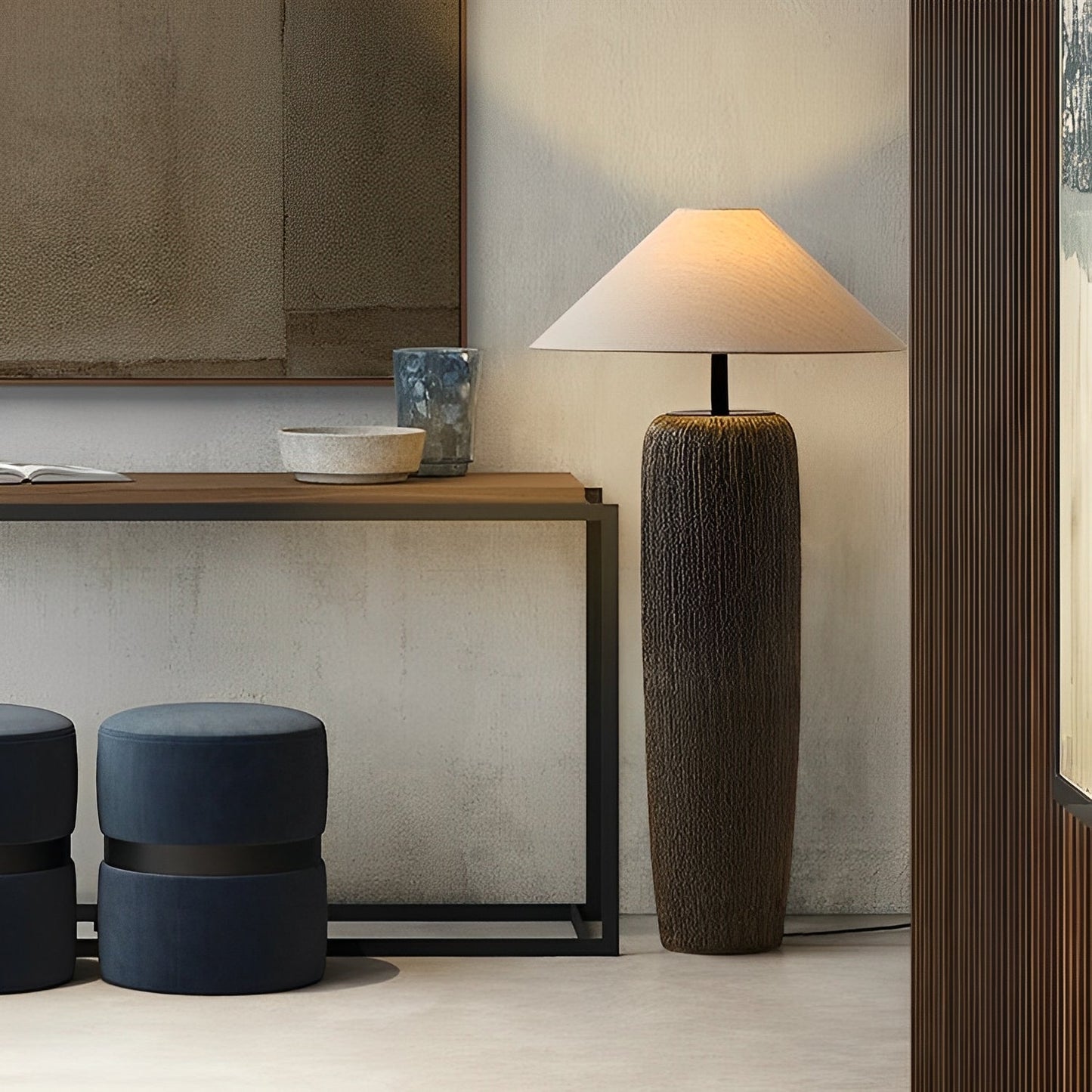 Winnie – Rustikale Holz-Stehlampe mit Retro-Charme